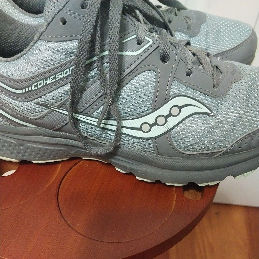 Saucony Women Cohesion II running shoes, Grey w/Teal S10428-1 Size 10W preowned - Picture 8 of 8